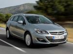Opel Astra Sports Tourer 2012 года
